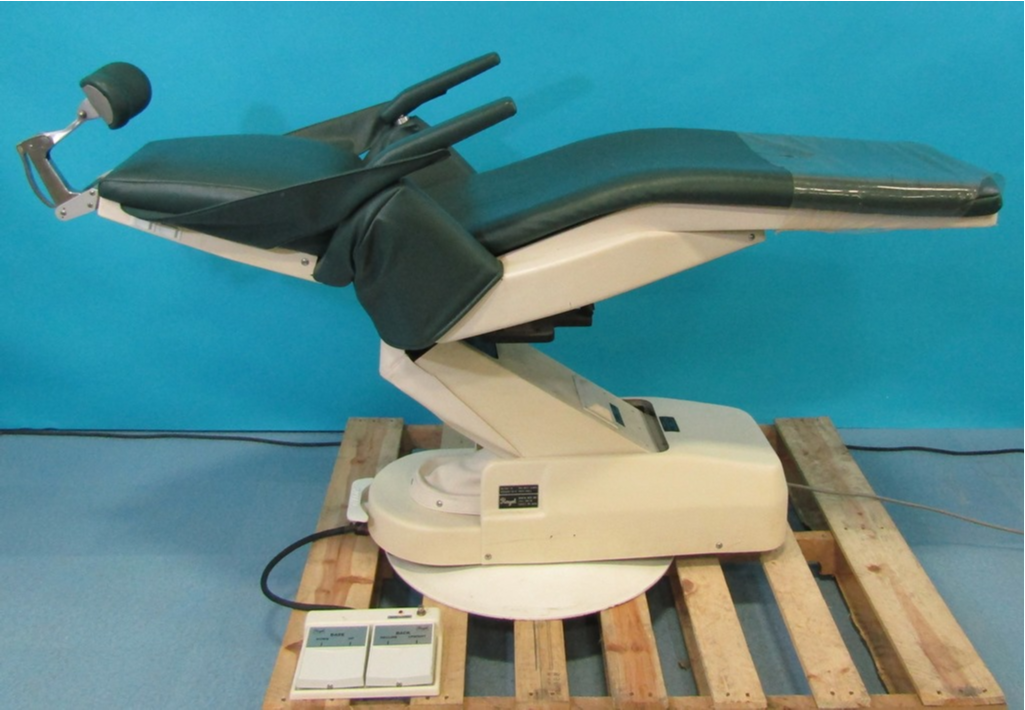 Royal Dental Chair Model 16 941656 Used Medical Equipment & PPE Miga